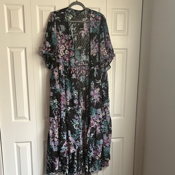 torrid Jackets & Blazers - Floral Black Kimono